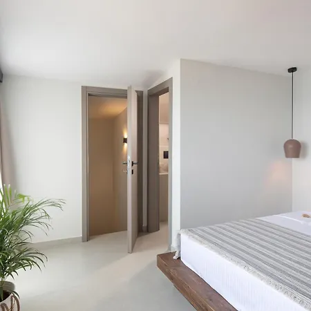 Strovilla Astraea Beachfront With Private Pool Semesterbostad *