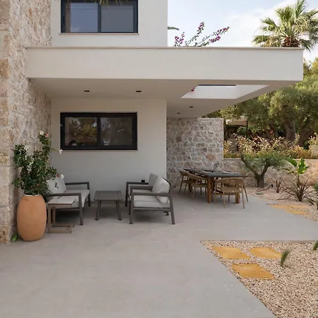 Strovilla Astraea Beachfront With Private Pool * Psakoudia