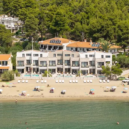 Strovilla Astraea Beachfront With Private Pool Psakoudia